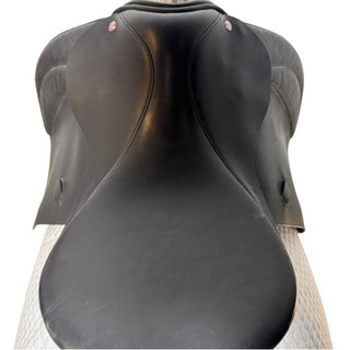 Farrington Working Hunter Black 17.5" MW 6 | Saddles Direct