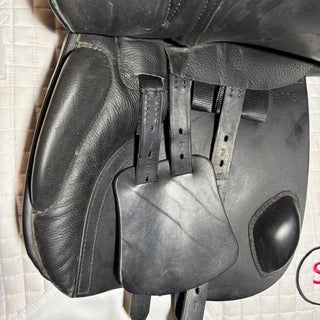 Fiona Cork Flat Tree GP Black 17.5" W 7 | Saddles Direct