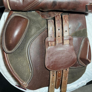 Bates Caprilli Close Contact Jump Brown 17" ADJ