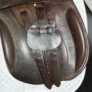 Fylde Symonds Working Hunter Brown 17.5" XW 8 | Saddles Direct