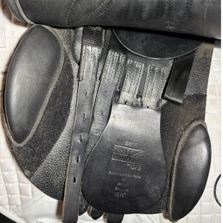 GFS Monarch GP Black 16.5" ADJ 7 | Saddles Direct