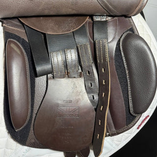 GFS Monarch GP S602 Brown 17" ADJ 8 | Saddles Direct