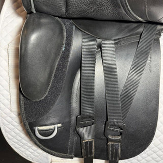 GFS Monarch Low Cantle Dressage S655 Black 17.5" ADJ 7 | Saddles Direct