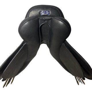 GFS Monarch PX Jump Black 16.5" ADJ 9 | Saddles Direct