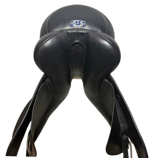 GFS Monarch S614 Dressage Black 17.5" ADJ 9 | Saddles Direct