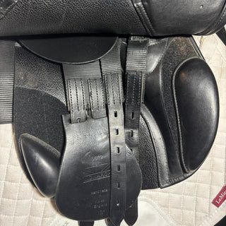 GFS Monarch VSJ S612 Black 17" ADJ 8 | Saddles Direct