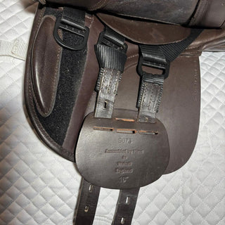 GFS Trophy WH/Show Brown 16" ADJ 5 | Saddles Direct