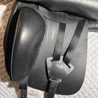 Harry Dabbs Avant tree Dressage Black 17.5" MW 7 | Saddles Direct