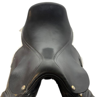 Harry Dabbs Avant Tree GP Black 17" MW 4 | Saddles Direct
