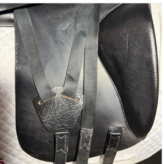 Harry Dabbs Platinum Dressage Black 17.5" MW 8 | Saddles Direct