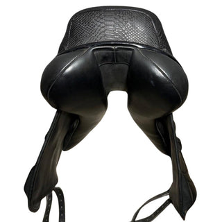 Ideal Barclay & Co 720 VSS Jump Black 17.5" MW 7 | Saddles Direct