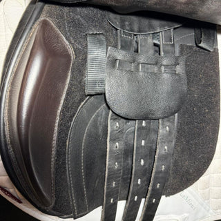 Ideal H&C Wide Seat GP Black 17" W 7 | Saddles Direct