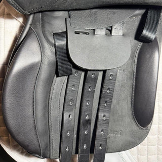 Ideal H&C Wide Seat GP Black 17.5" W 7 | Saddles Direct