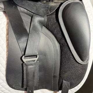 Ideal Technical & Traditional Dressage Black 17.5" ADJ 8 | Saddles Direct