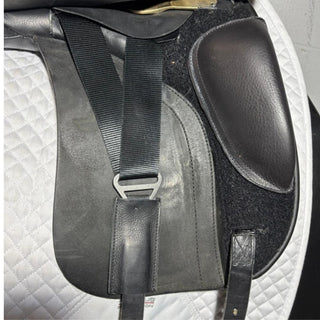 Ideal T&T Dual Flap Dressage Black 16.5" M 6 | Saddles Direct