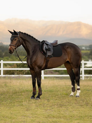 LeMieux Air-Tek Mesh Square Saddle Pad - Black Close Contact lifestyle 1