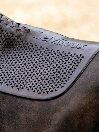 LeMieux Gel-Tek Slimline Half Pad - Brown lifestyle 2