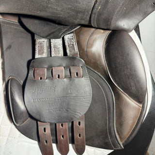 Jeffries F1 Jump Brown 17.5" M 8 | Saddles Direct