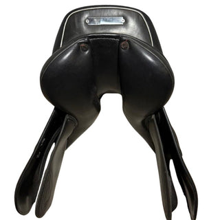 John Whitaker Barnsley pony GP/ Jump Black 16.5" ADJ 9 | Saddles Direct