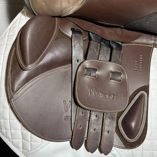 John Whitaker Madrid Jump/GP Brown 17.5" ADJ 5 | Saddles Direct