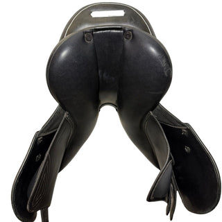 John Whitaker Overton Jump Black 17" ADJ 9 | Saddles Direct