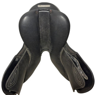 John Whitaker Overton Jump Black 17.5" ADJ 7 | Saddles Direct