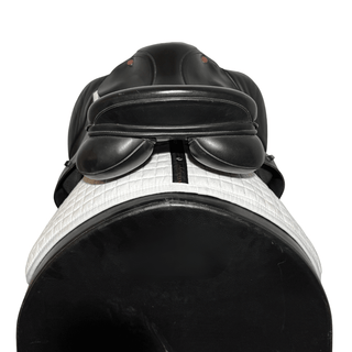Kent and Masters GP Black 17.5" ADJ 4 | Saddles Direct