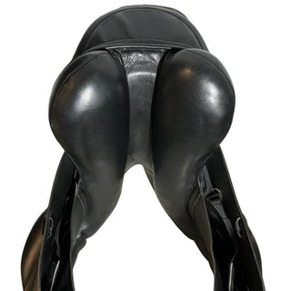 Kent and Masters MDS Dressage Black 17.5" ADJ 7 | Saddles Direct