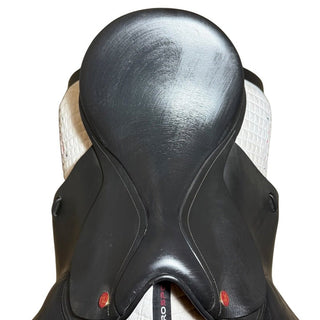 Kent and Masters MGD Original GPD Black 17.5" ADJ 4 | Saddles Direct