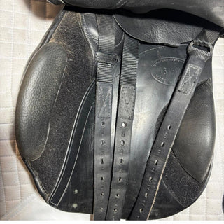 Kent and Masters MLL Pony Club Long Leg GP Black 16.5" ADJ 8 | Saddles Direct