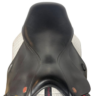 Kent and Masters Original Flat - Back MGU GP Black 17.5" ADJ 4 | Saddles Direct