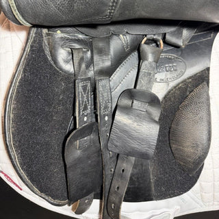 Kent and Masters Original GPD GP Black 17.5" ADJ 7 | Saddles Direct