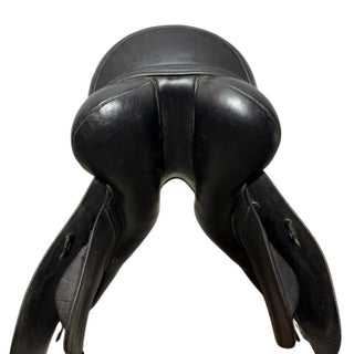 Kent and Masters Original GPD GP Black 17.5" ADJ 9 | Saddles Direct