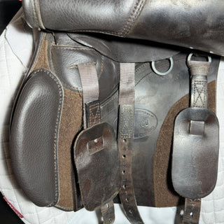 Kent and Masters Original GPD GP Brown 17.5" ADJ 7 | Saddles Direct