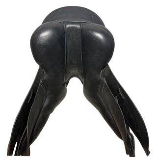 Kent and Masters Original High Wither Dressage Black 17.5" ADJ 9 | Saddles Direct