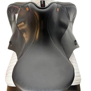 Kent and Masters Original MGP GP Black 17.5" ADJ 6 | Saddles Direct