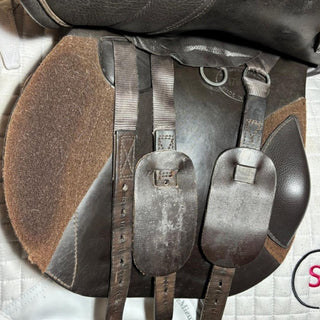 Kent and Masters S - Series Anatomic MGA GP Brown 17.5" ADJ 8 | Saddles Direct