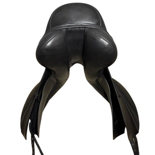 Kent and Masters S-Series High Wither HDM Dressage Black 18" ADJ 9 | Saddles Direct
