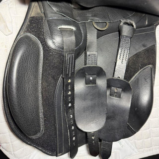 Kent and Masters S - Series Low Wither Compact LGC GP Black 17.5" ADJ 7 | Saddles Direct