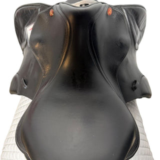 Kent and Masters S - Series MJJ Jump Black 17" ADJ 6 | Saddles Direct