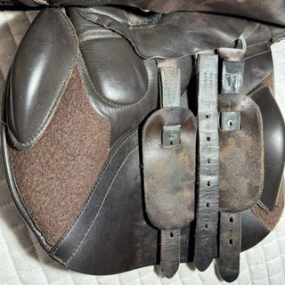 Kent and Masters S - Series MJJ Jump Brown 17.5" ADJ 7 | Saddles Direct