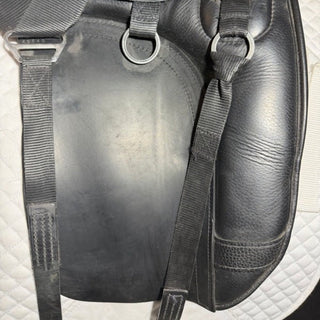 Kent and Masters S - Series Surface Block MDS Dressage 17" ADJ 8 | Saddles Direct