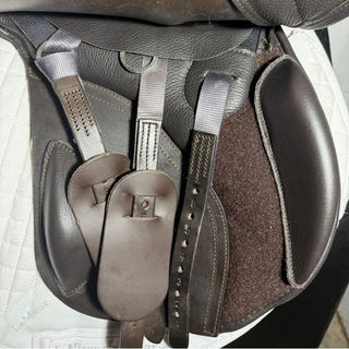 Kent and Masters S - Series Universal High Wither UGH GP Brown 17.5" ADJ 8 | Saddles Direct