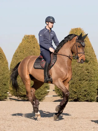 LeMieux Loire Classic Close Contact Square Black 1 | Saddles Direct
