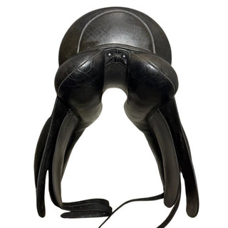 Loxley Dressage Black 17" W 9 | Saddles Direct