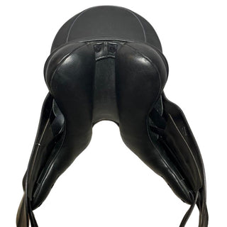 Loxley Hoop Tree Dressage Black 17" XW 5 | Saddles Direct