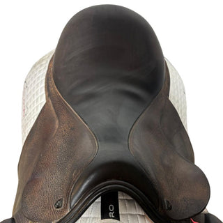 Nick Dolman GP Brown 17" XW 4 | Saddles Direct