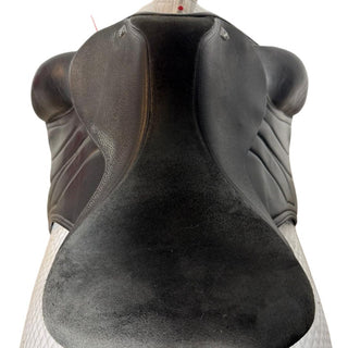 Nick Dolman NRD Monoflap Dressage Black 18" MW 6 | Saddles Direct