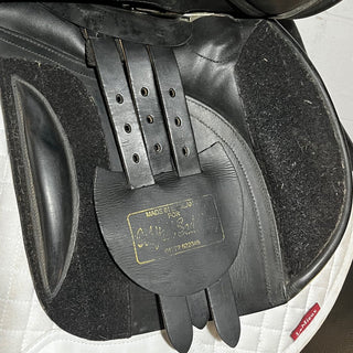 Black Oakfield Jump Black 18" MW 7 - Saddles Direct