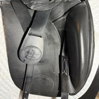 Paul Jones Dressage Black 17.5" MW 8 | Saddles Direct